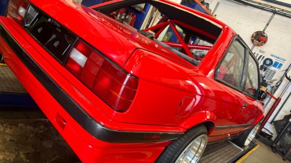 How Rear Window Replacement Works on Your Vehicle