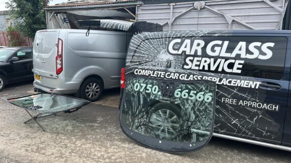 Top Causes of Windscreen Cracks and What to Do