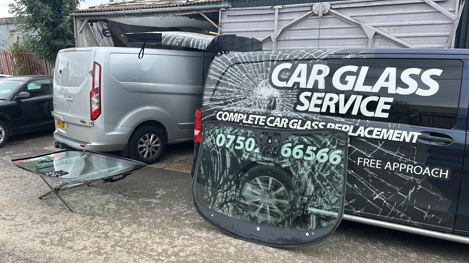 Top Causes of Windscreen Cracks and What to Do
